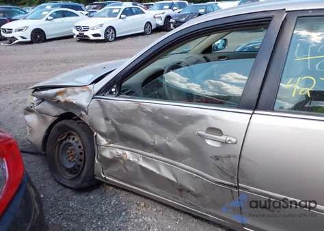 2006 Toyota Camry Le z USA, uszkodzony, nr VIN 4T1BE32K96U129734